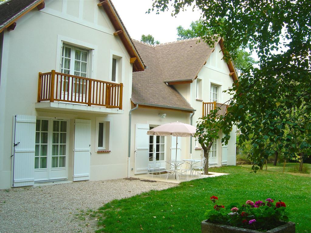 Domaine De Chantemerles ฟงแตนโบล ภายนอก รูปภาพ